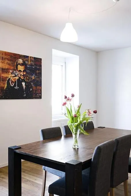Zentrales Zimmer, Naehe Hauptbahnhof Apartment Munich Germany